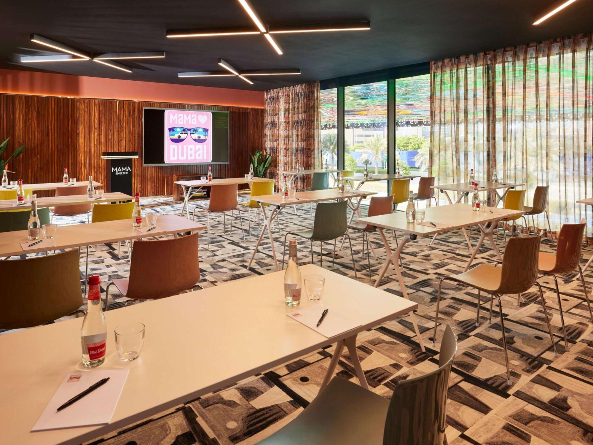 Mama Shelter Dubai Hotel ภายนอก รูปภาพ